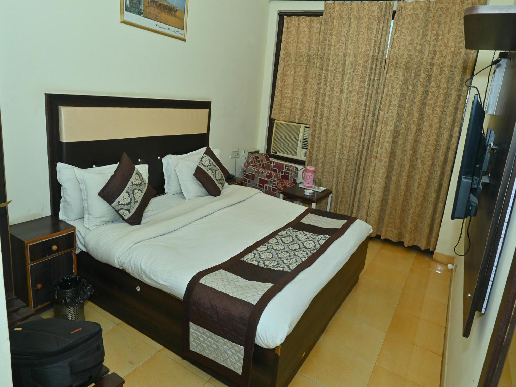 Goyal Plaza Hotel 5 Mint. Waling Distance From Pushkar Lake エクステリア 写真