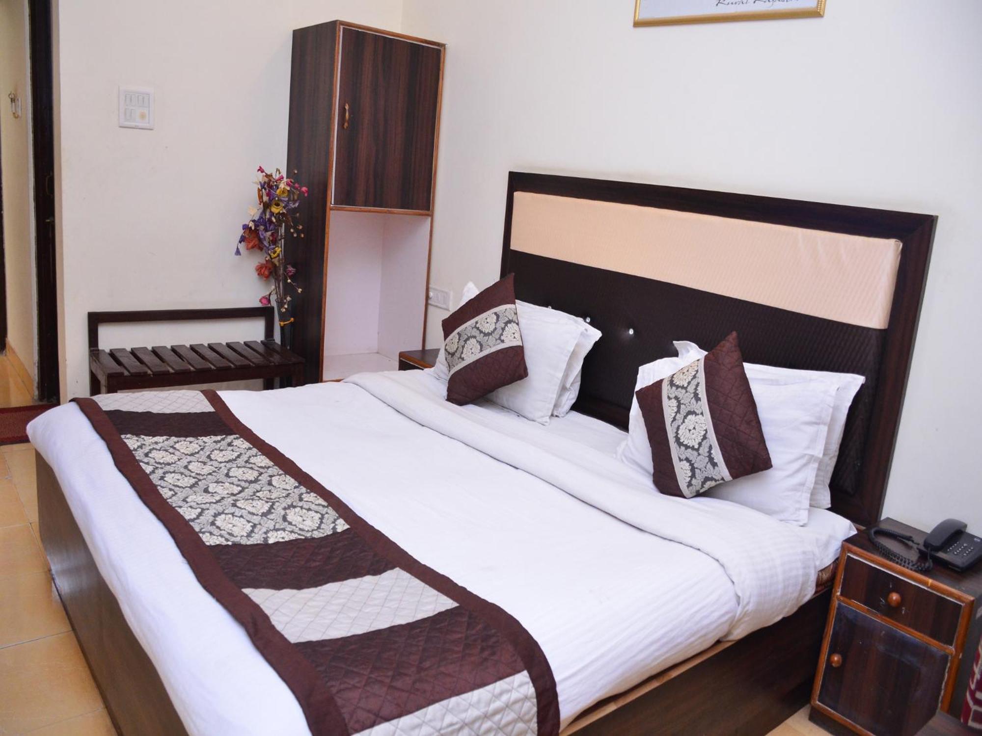 Goyal Plaza Hotel 5 Mint. Waling Distance From Pushkar Lake エクステリア 写真